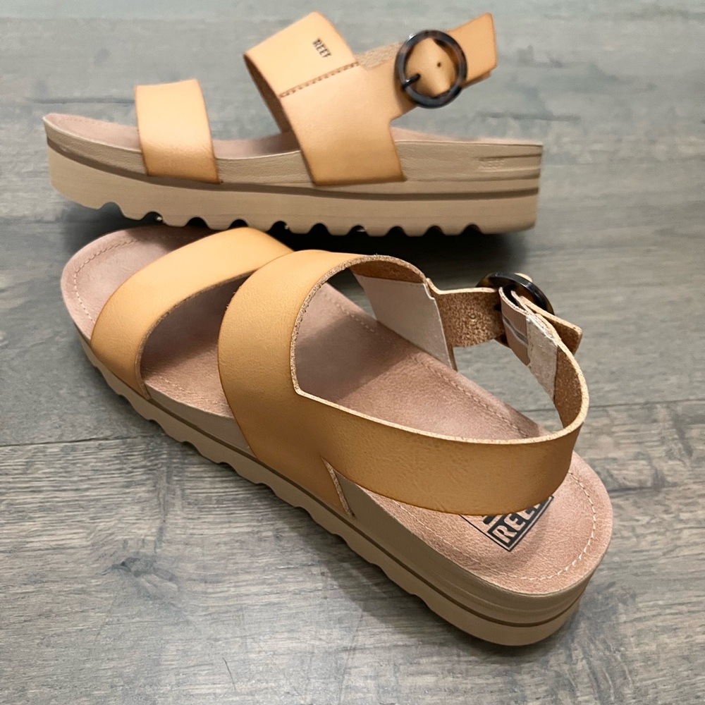 Reef Sandals 🩴